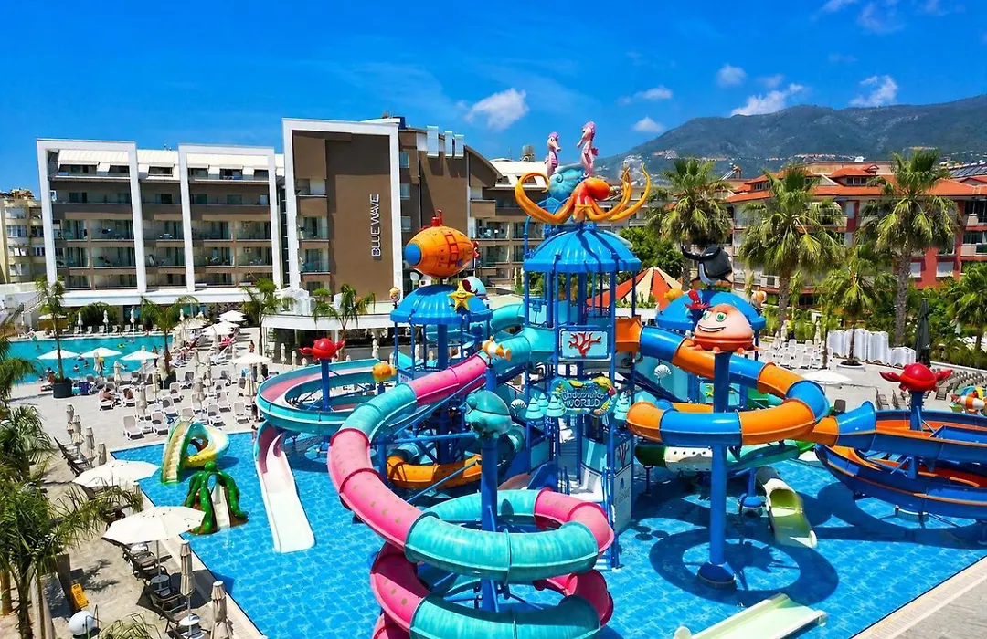 Blue Wave Suite Hotel-1
